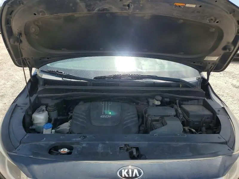 2016 KIA SEDONA LX  