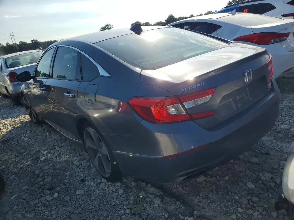 2018 HONDA ACCORD TOURING  