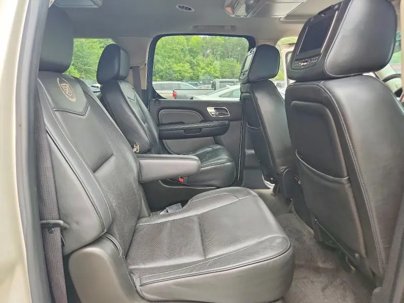 2013 CADILLAC ESCALADE ESV PLATINUM  