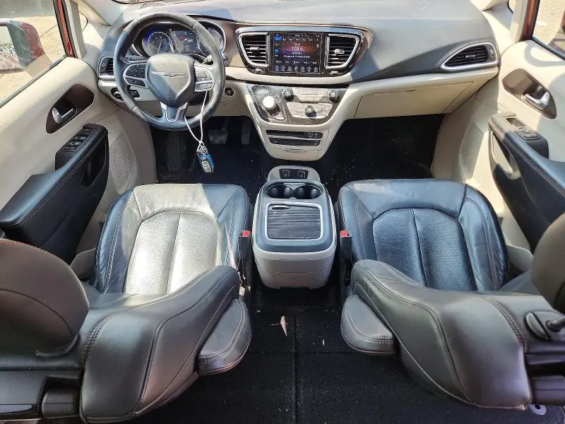 2017 CHRYSLER PACIFICA TOURING L PLUS  