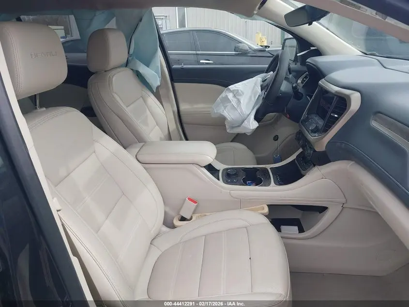 2021 GMC ACADIA AWD DENALI