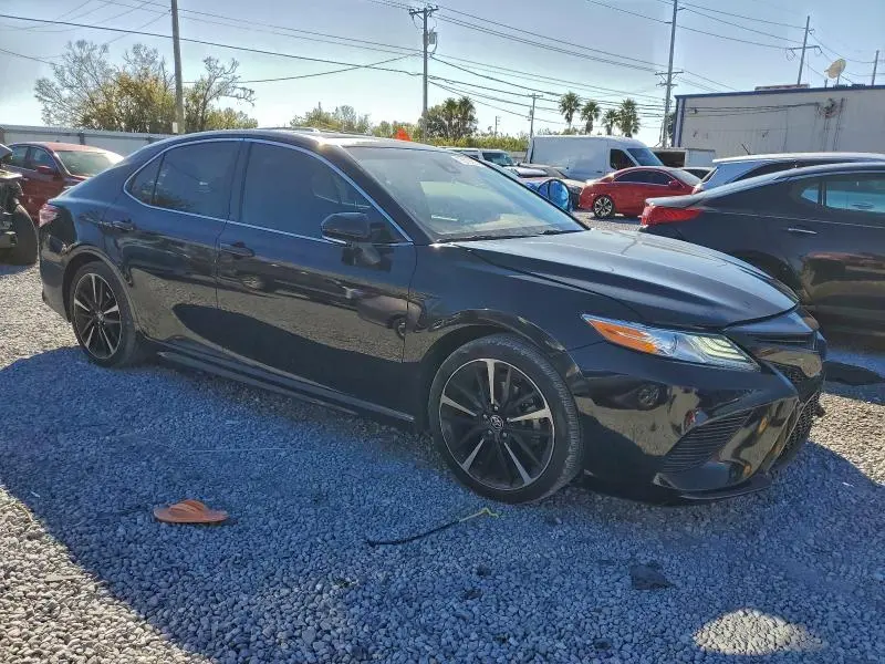 2020 TOYOTA CAMRY XSE  