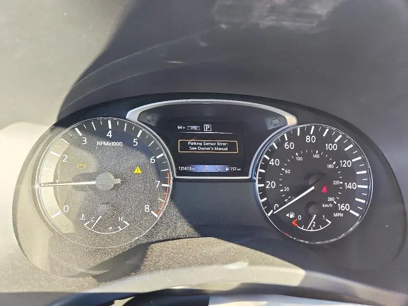 2019 NISSAN PATHFINDER SV  
