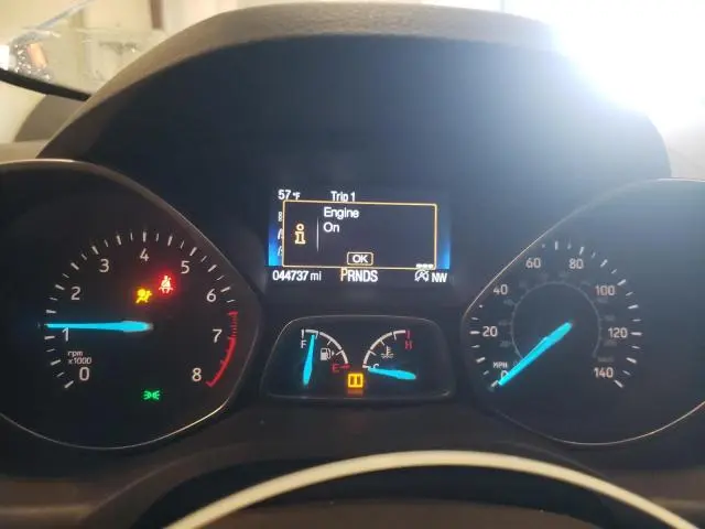 2017 FORD ESCAPE SE  
