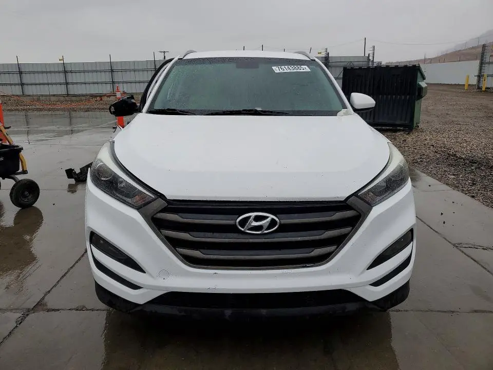 2017 HYUNDAI TUCSON   