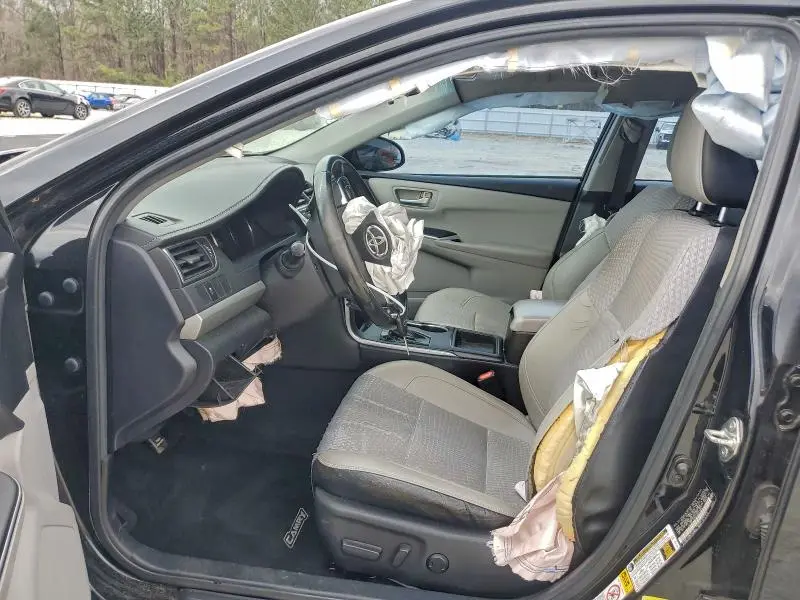 2015 TOYOTA CAMRY LE  