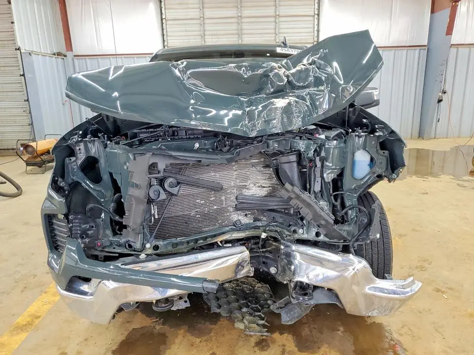 2025 CHEVROLET SILVERADO K1500 LT  