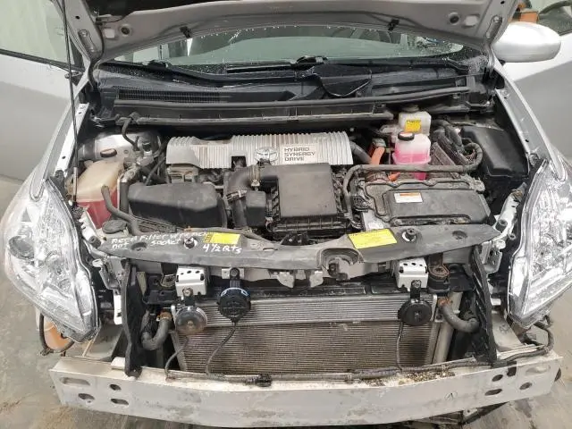 2014 TOYOTA PRIUS   