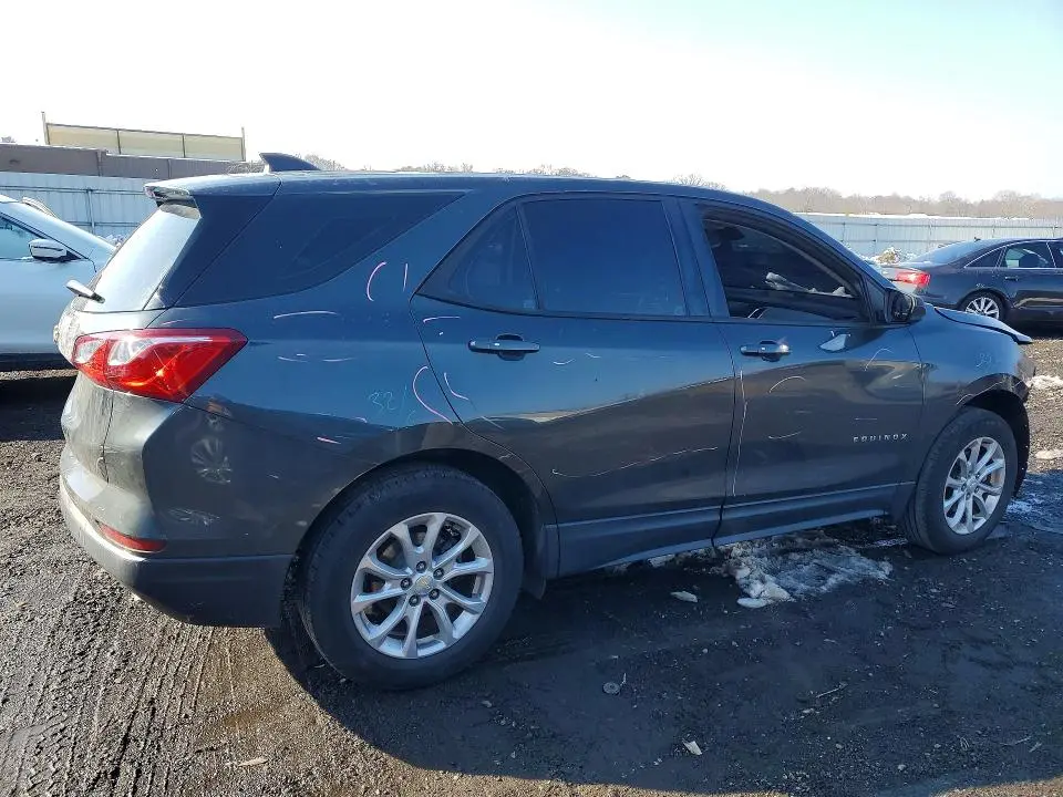 2018 CHEVROLET EQUINOX LS  
