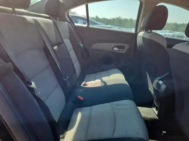 2012 CHEVROLET CRUZE LS  