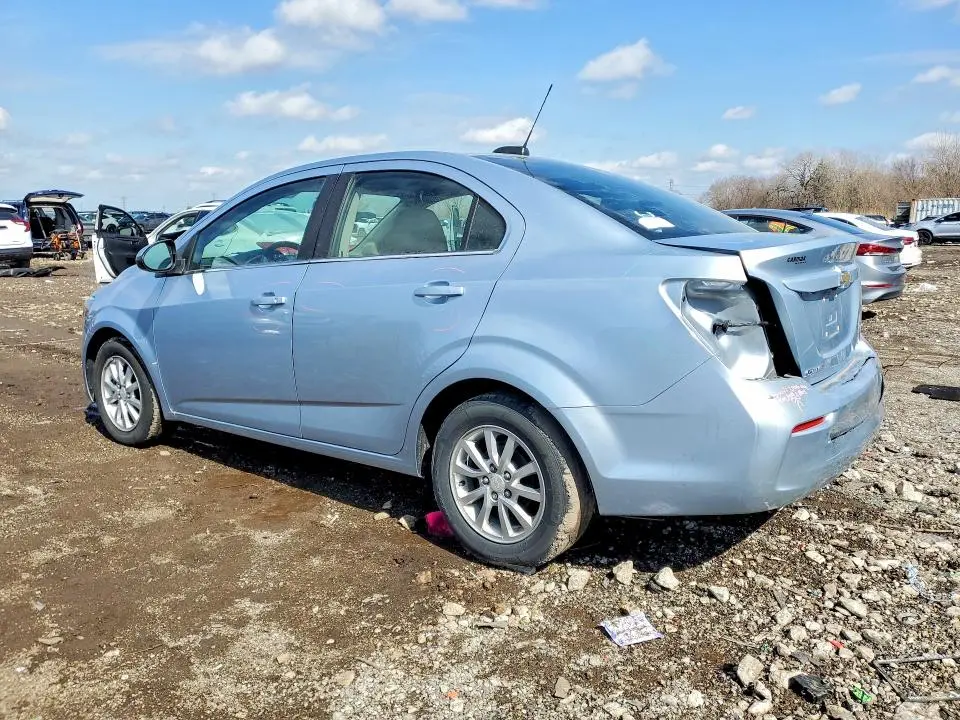 2017 CHEVROLET SONIC LT  