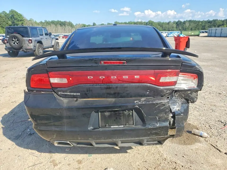 2012 DODGE CHARGER SXT  