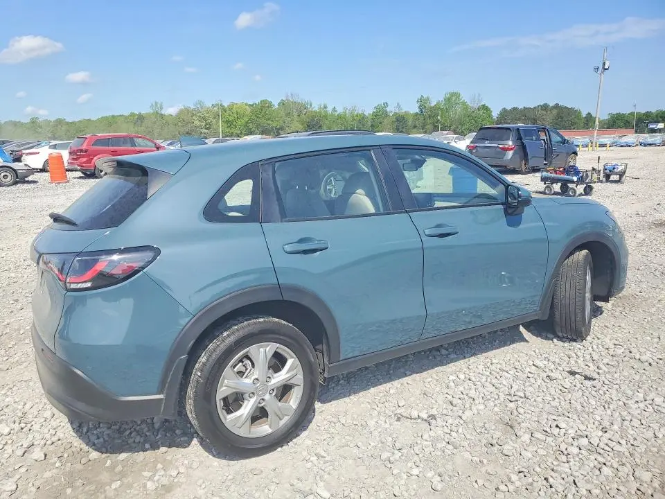 2025 HONDA HR-V LX  