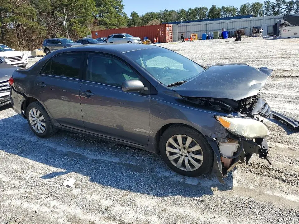 2013 TOYOTA COROLLA LE  