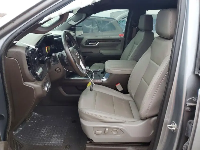 2024 GMC SIERRA K1500 SLT  