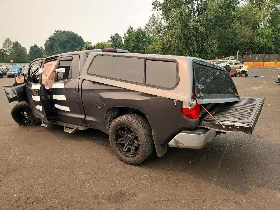 2015 TOYOTA TUNDRA SR5  