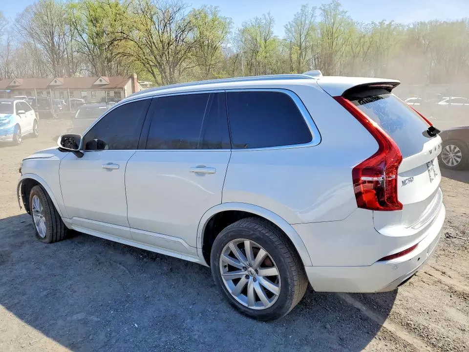 2021 VOLVO XC90 T5 MOMENTUM  