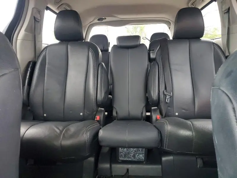 2012 TOYOTA SIENNA SPORT  