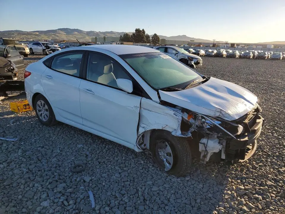 2017 HYUNDAI ACCENT SE  