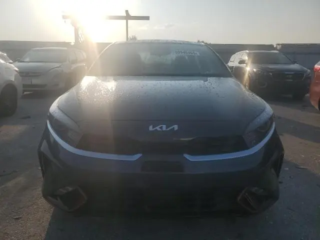 2024 KIA FORTE GT LINE  