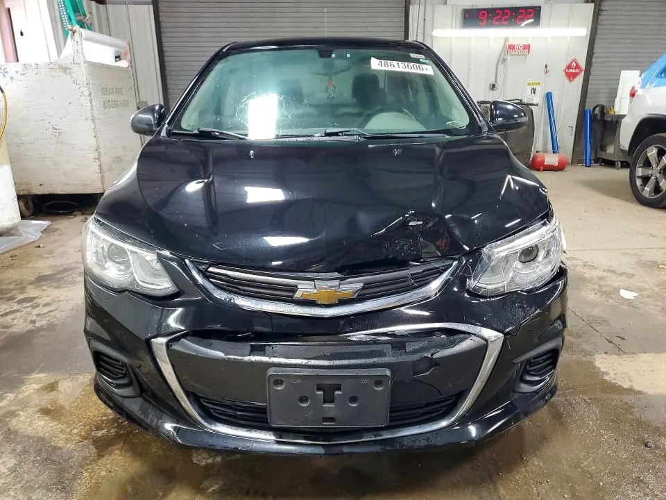 2019 CHEVROLET SONIC LT  