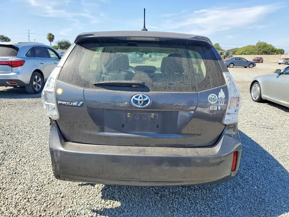 2013 TOYOTA PRIUS V THREE  