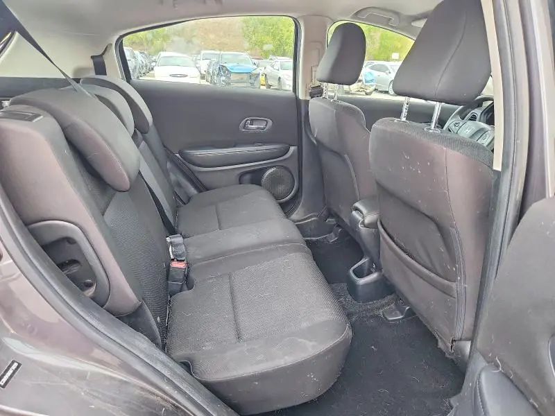 2016 HONDA HR-V LX  
