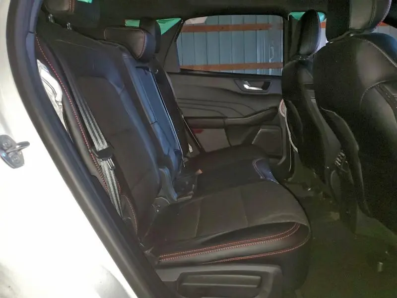 2024 FORD ESCAPE ST LINE SELECT  