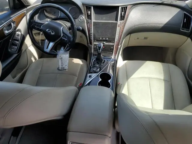 2019 INFINITI Q50 LUXE  