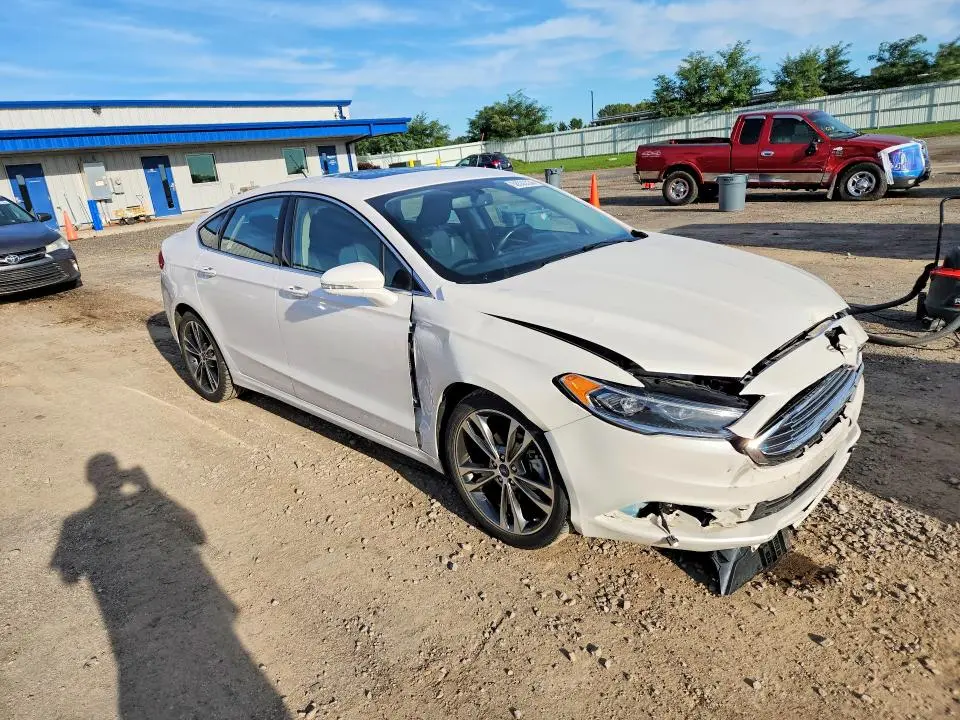 2017 FORD FUSION TITANIUM  