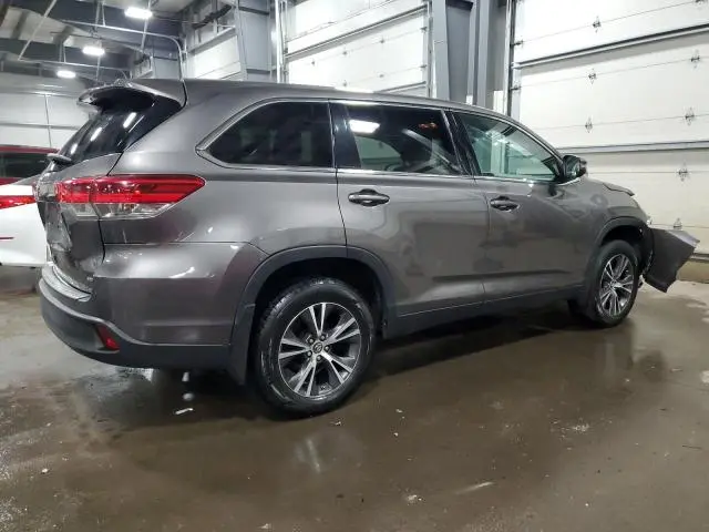 2019 TOYOTA HIGHLANDER LE