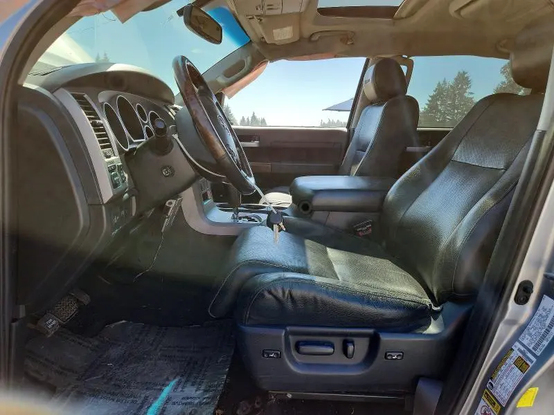 2012 TOYOTA TUNDRA CREWMAX LIMITED  