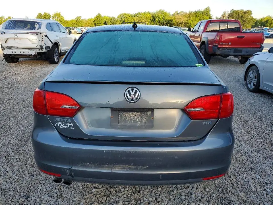 2012 VOLKSWAGEN JETTA TDI  