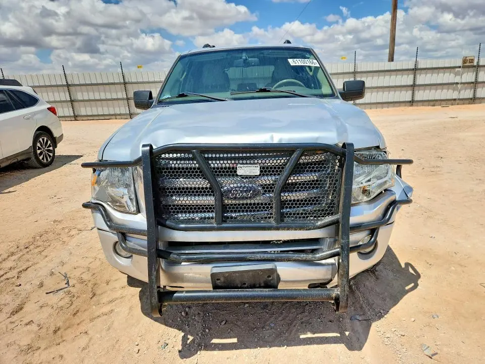 2010 FORD EXPEDITION XLT  