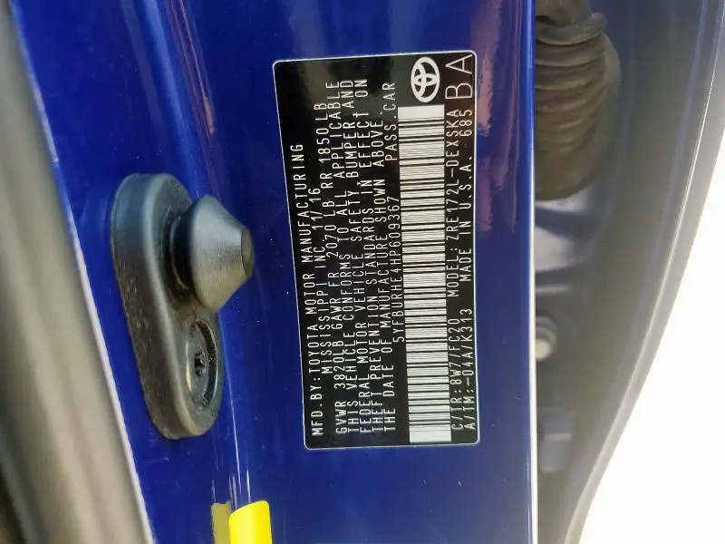 2017 TOYOTA COROLLA L  
