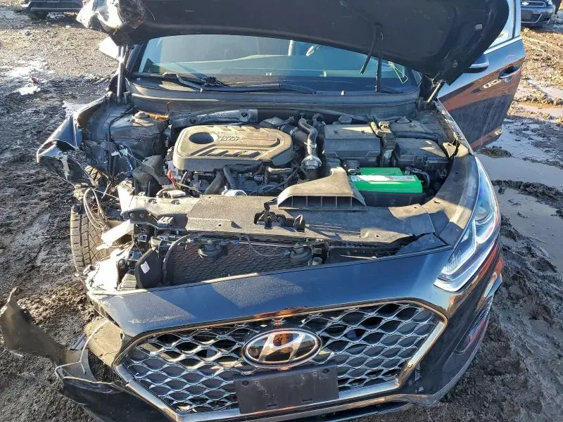 2018 HYUNDAI SONATA SPORT  