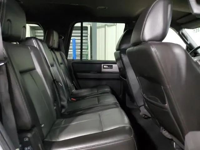 2011 FORD EXPEDITION XLT  