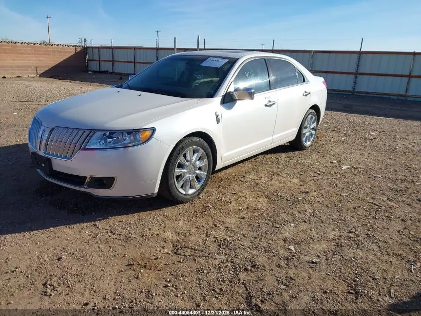 2010 LINCOLN MKZ  