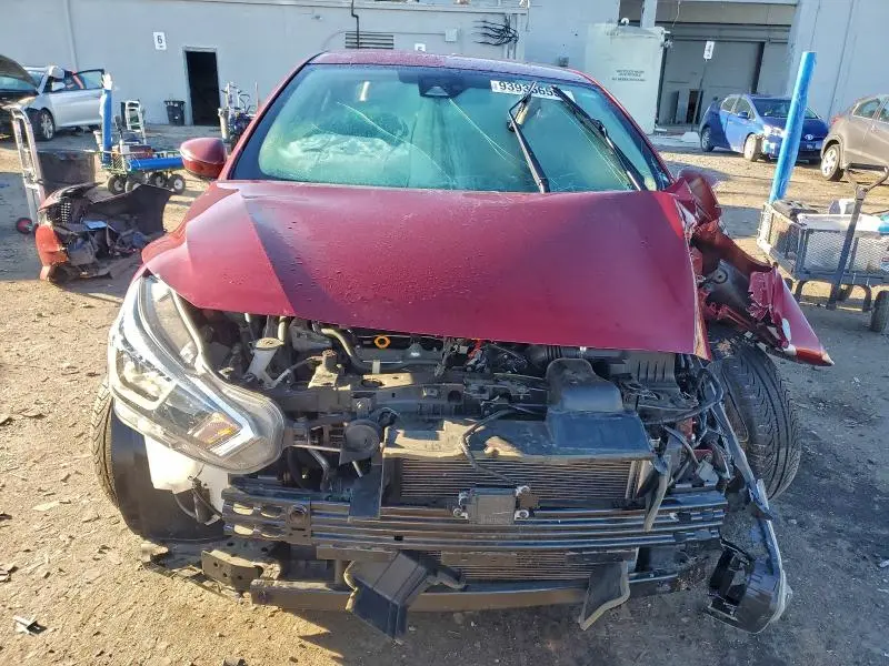 2021 NISSAN VERSA SV  