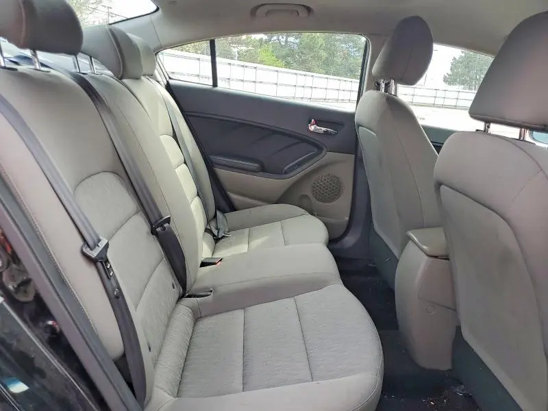 2015 KIA FORTE LX  