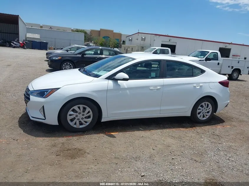 2020 HYUNDAI ELANTRA SE