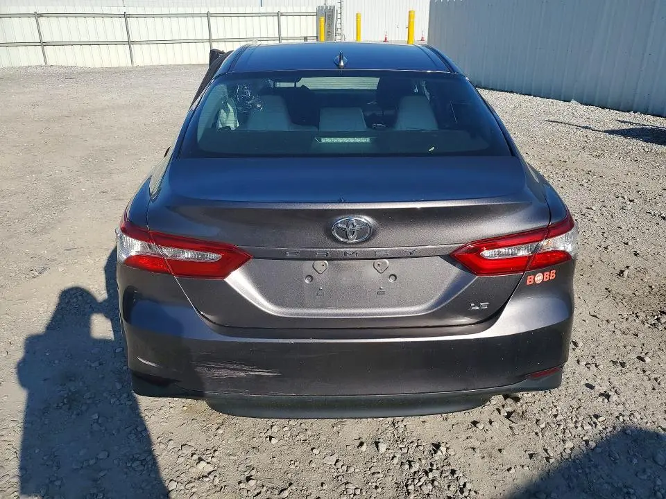 2020 TOYOTA CAMRY LE  