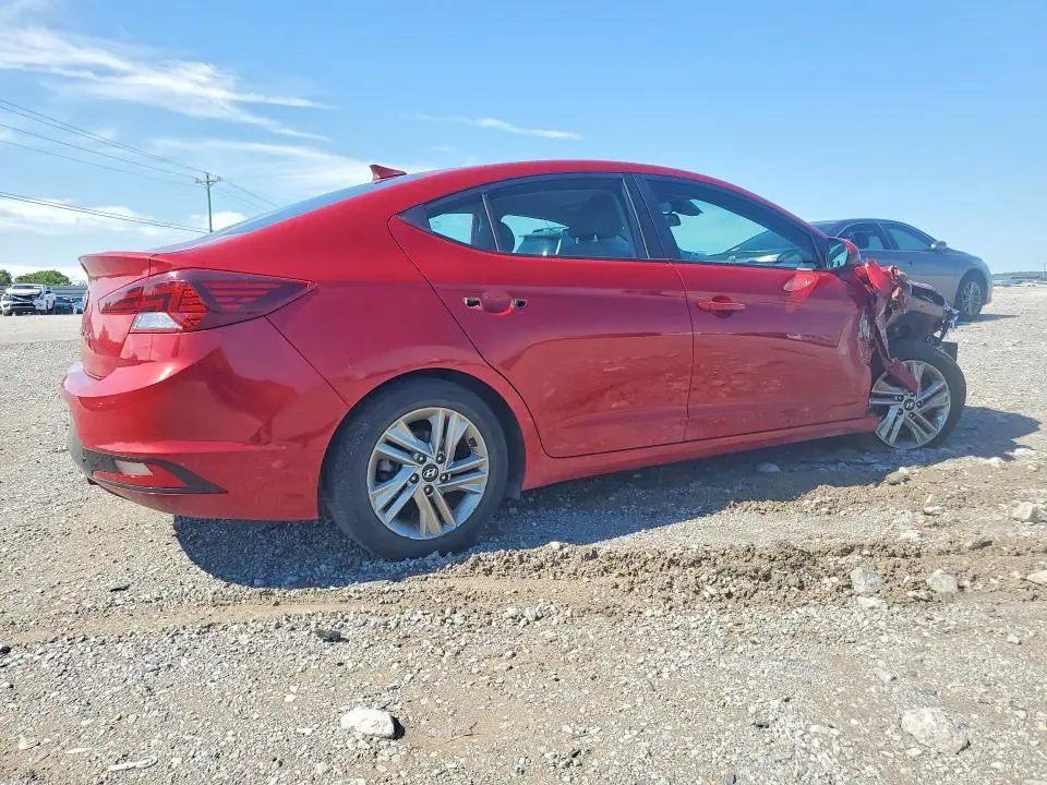 2019 HYUNDAI ELANTRA SEL  