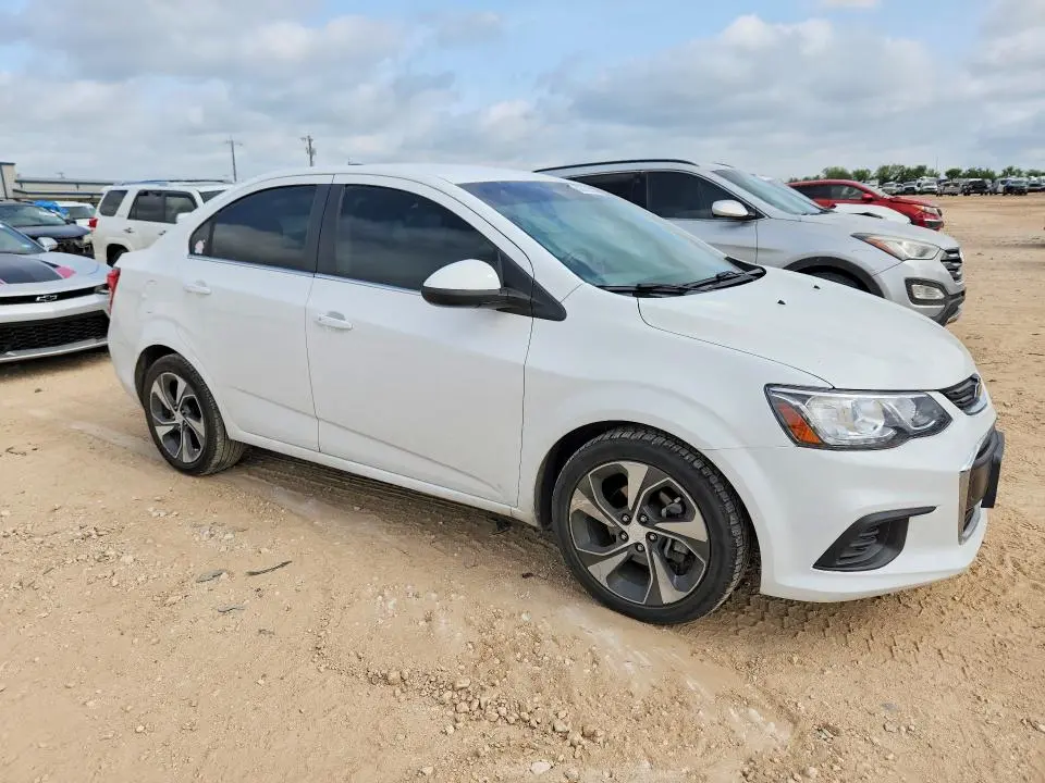2020 CHEVROLET SONIC PREMIER  