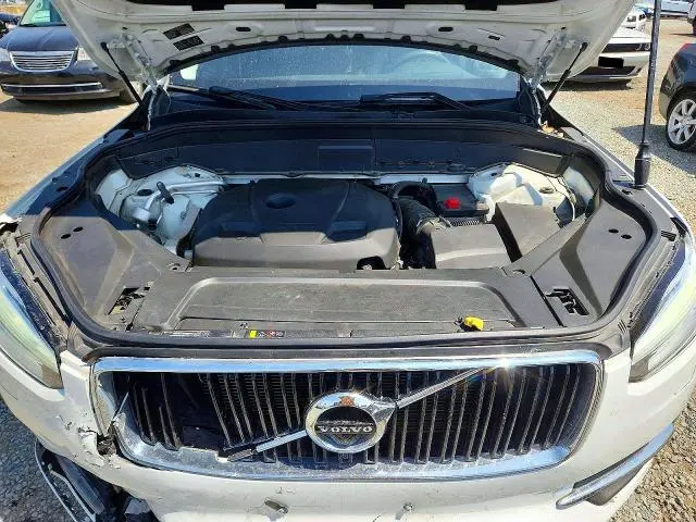 2018 VOLVO XC90 T6  