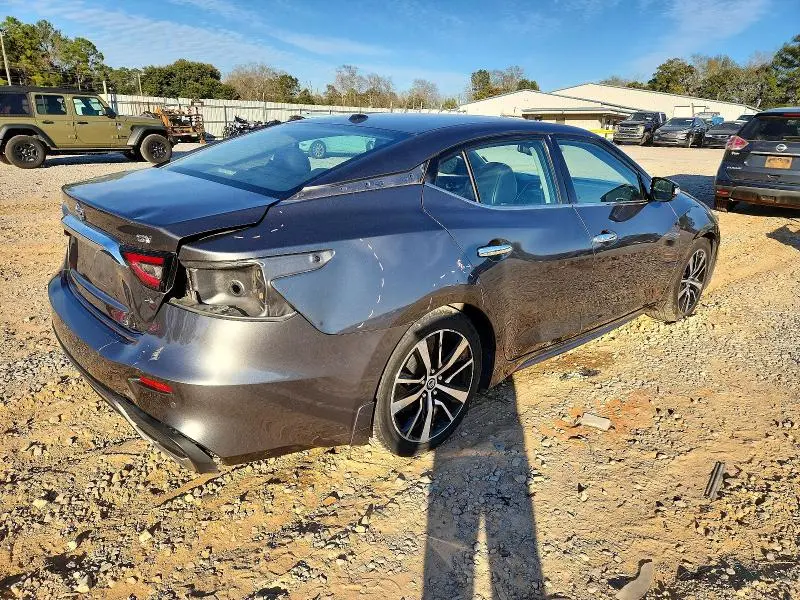 2021 NISSAN MAXIMA SV  
