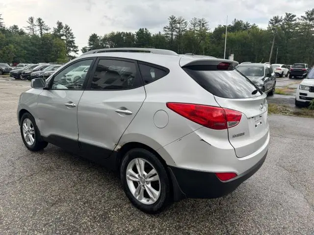 2011 HYUNDAI TUCSON GLS  