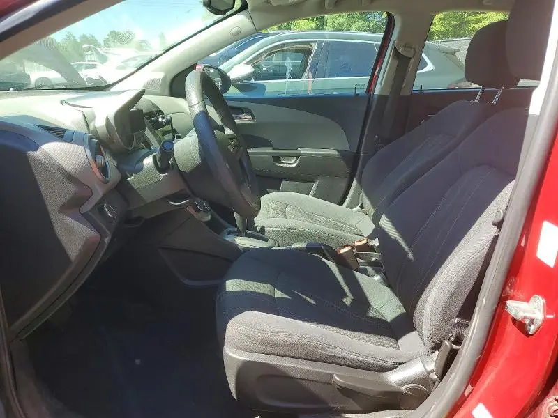2016 CHEVROLET SONIC LT  