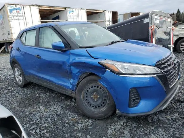 2022 NISSAN KICKS S  