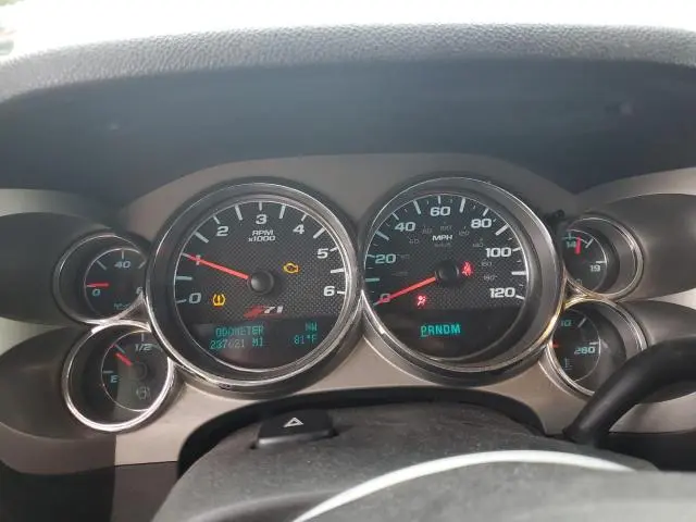 2011 CHEVROLET SILVERADO K1500 LT  